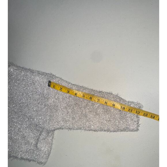 Art Class Girl XS (4/5) Sweater Cropped Fuzzy Metallic Holiday Special Occasion - Picture 8 of 8